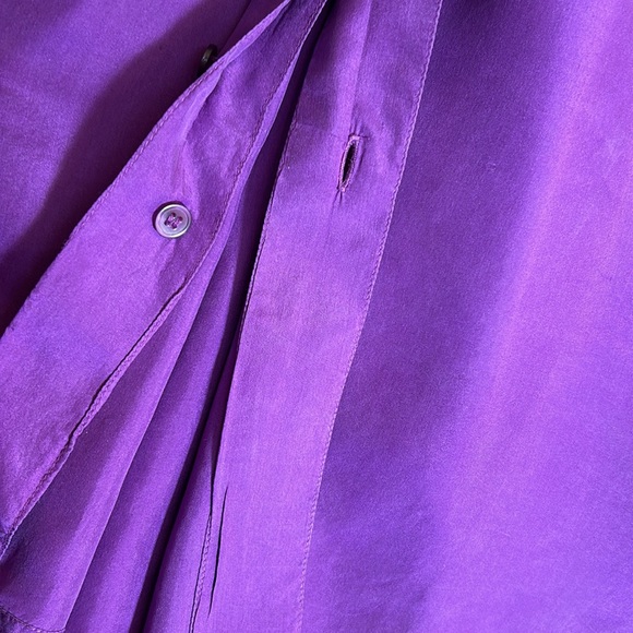 MONTAGE Silk Extra Long Oversized 2 Pocket Button Up Shirt - Picture 15 of 16